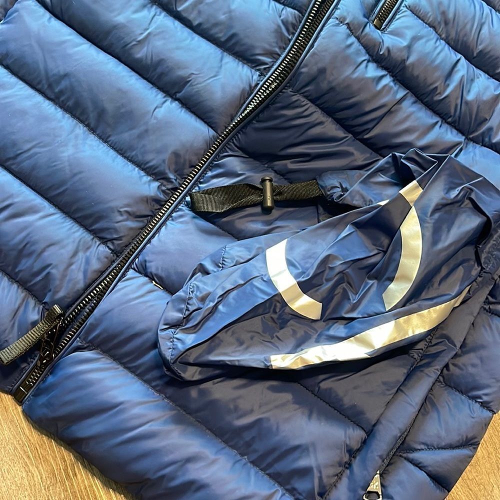 Calvin Klein Packable Water Resistant Jacket NEW - Picture 6 of 8